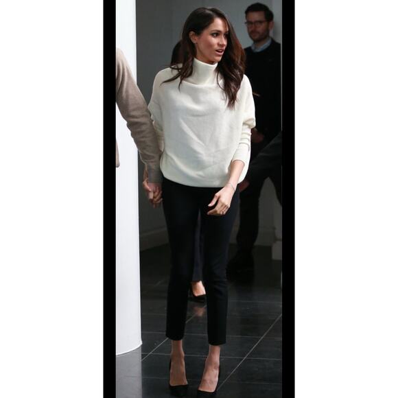 Allsaints Ridley Cashmere Wool White Sweater Jumper ASO Meghan Markle XS - Picture 1 of 5